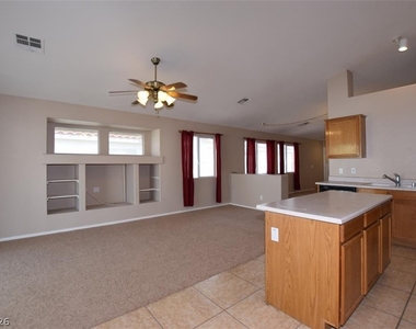 1024 Clover Tip Court - Photo Thumbnail 15