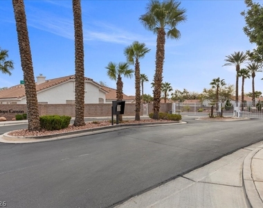 9962 Catalina Canyon Avenue - Photo Thumbnail 18