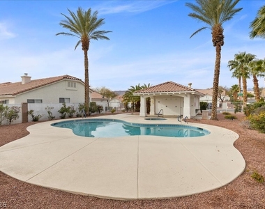 9962 Catalina Canyon Avenue - Photo Thumbnail 17