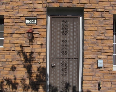 7560 Nicklin Street - Photo Thumbnail 1