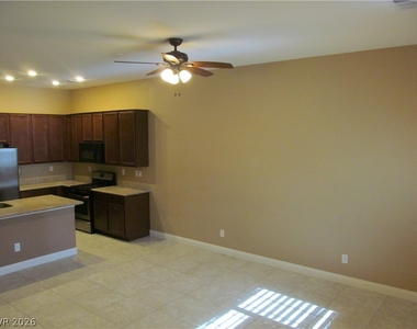 7560 Nicklin Street - Photo Thumbnail 21
