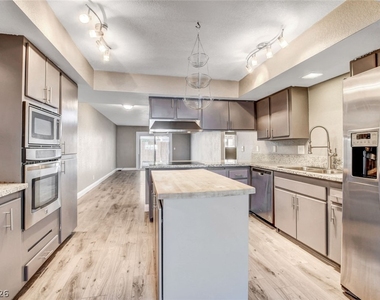 4367 S Mojave Road - Photo Thumbnail 22