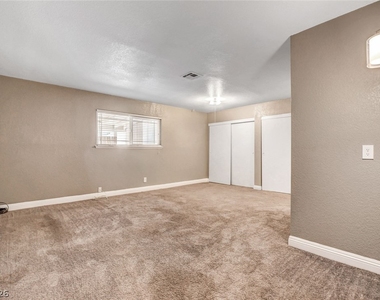 4367 S Mojave Road - Photo Thumbnail 27