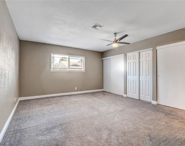 4367 S Mojave Road - Photo Thumbnail 38