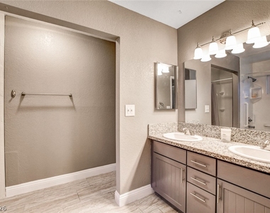 4367 S Mojave Road - Photo Thumbnail 30