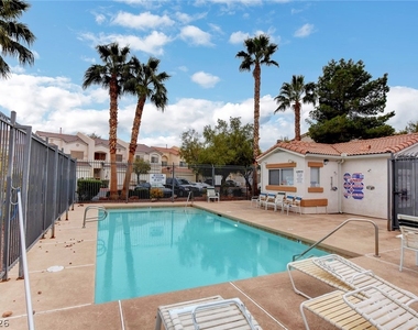 3290 Dragon Fly Street - Photo Thumbnail 51