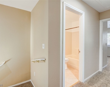 3290 Dragon Fly Street - Photo Thumbnail 34