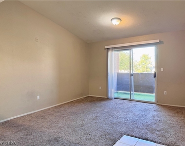 555 E Silverado Ranch Boulevard - Photo Thumbnail 3