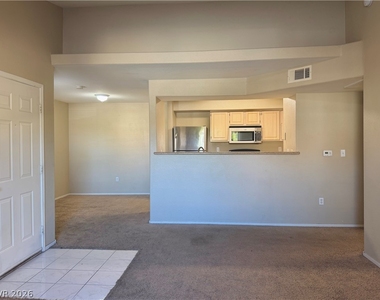 555 E Silverado Ranch Boulevard - Photo Thumbnail 4