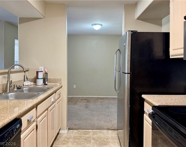 555 E Silverado Ranch Boulevard - Photo Thumbnail 9