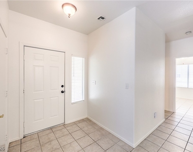 2010 Joy View Lane - Photo Thumbnail 2