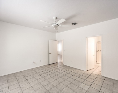 2010 Joy View Lane - Photo Thumbnail 12