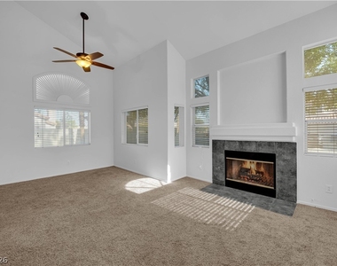 8915 Sandy Slate Way - Photo Thumbnail 6