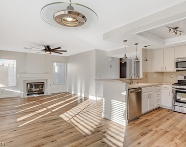 2905 Saint Kitts Court - Photo Thumbnail 9