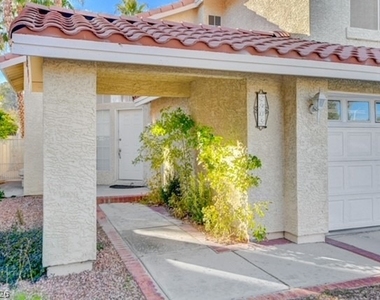 2905 Saint Kitts Court - Photo Thumbnail 3