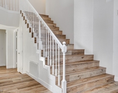 2905 Saint Kitts Court - Photo Thumbnail 22