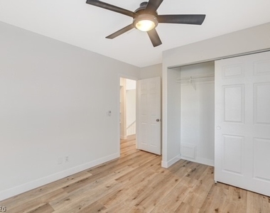 2905 Saint Kitts Court - Photo Thumbnail 38