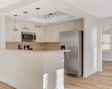 2905 Saint Kitts Court - Photo Thumbnail 12