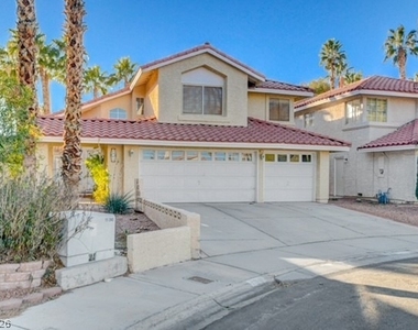 2905 Saint Kitts Court - Photo Thumbnail 2