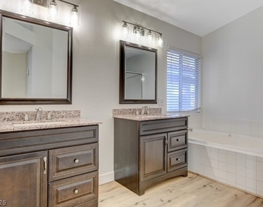 2905 Saint Kitts Court - Photo Thumbnail 27