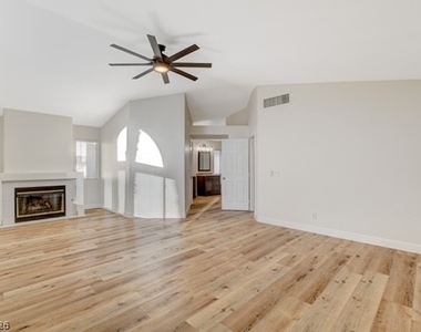 2905 Saint Kitts Court - Photo Thumbnail 24