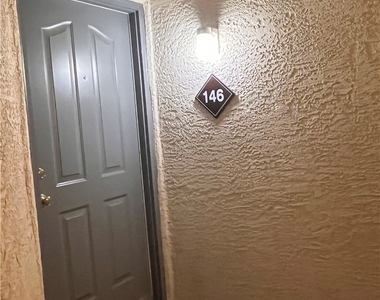 8455 W Sahara Avenue - Photo Thumbnail 15