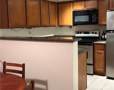 8455 W Sahara Avenue - Photo Thumbnail 8