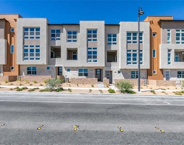 2498 Indigo Mountain Street - Photo Thumbnail 1