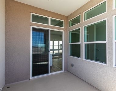 2498 Indigo Mountain Street - Photo Thumbnail 21