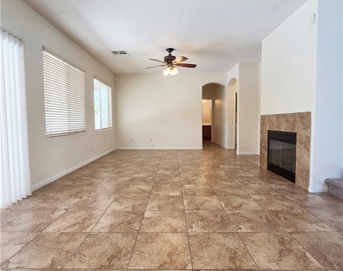 5516 Grey Pointe Street - Photo Thumbnail 1