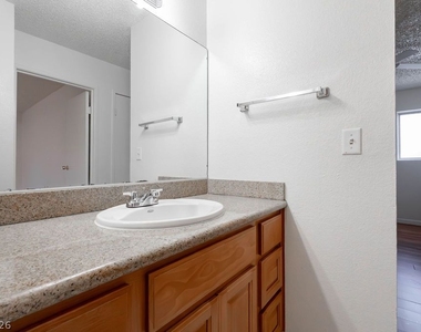 5198 Greene Lane - Photo Thumbnail 21