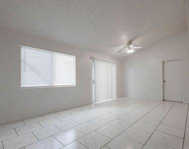 5198 Greene Lane - Photo Thumbnail 8