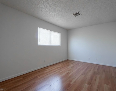 5198 Greene Lane - Photo Thumbnail 16