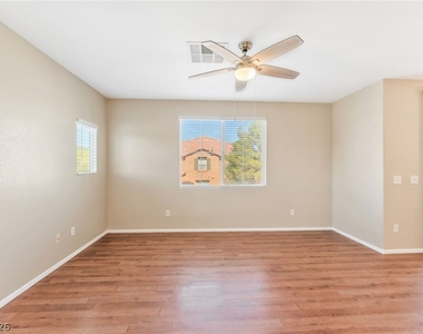 7318 Fools Gold Street - Photo Thumbnail 6