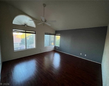 332 Cavalla Street - Photo Thumbnail 11