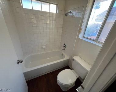 332 Cavalla Street - Photo Thumbnail 15