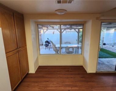 332 Cavalla Street - Photo Thumbnail 6