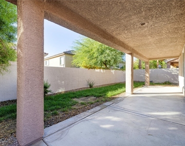 11749 Via Esperanza Avenue - Photo Thumbnail 29