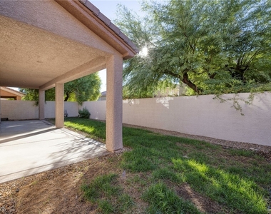 11749 Via Esperanza Avenue - Photo Thumbnail 32