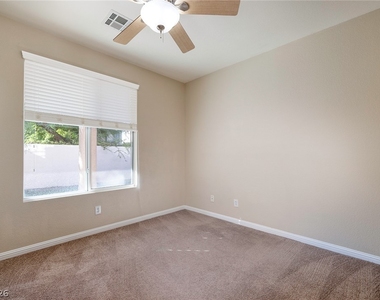 11749 Via Esperanza Avenue - Photo Thumbnail 27