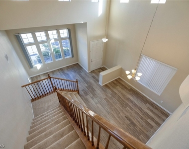 11749 Via Esperanza Avenue - Photo Thumbnail 3