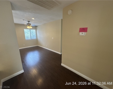 127 Wynntry Drive - Photo Thumbnail 14
