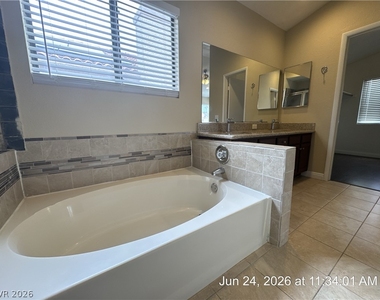 127 Wynntry Drive - Photo Thumbnail 23
