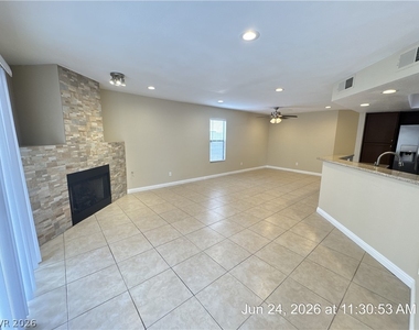 127 Wynntry Drive - Photo Thumbnail 5