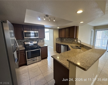 127 Wynntry Drive - Photo Thumbnail 6