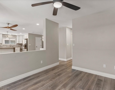 11145 Alora Street - Photo Thumbnail 23