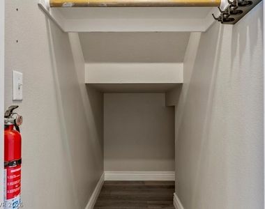 11145 Alora Street - Photo Thumbnail 25