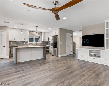 11145 Alora Street - Photo Thumbnail 19
