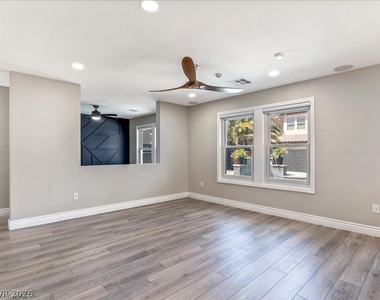 11145 Alora Street - Photo Thumbnail 11
