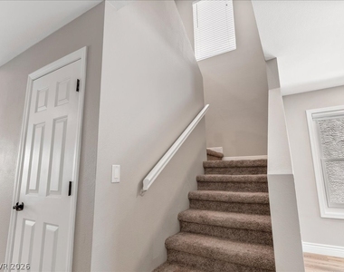 11145 Alora Street - Photo Thumbnail 26